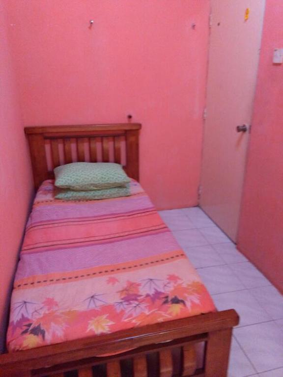 Deenaz Utara Homestay ألور سيتار المظهر الخارجي الصورة